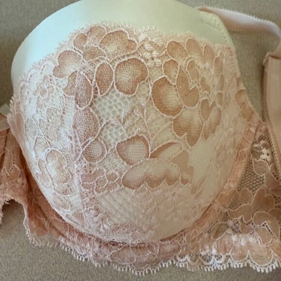 Victoria's Secret Dream Angels Lined Demi Bra 38C Cream Peach Lace 298721-G63 - Picture 3 of 5
